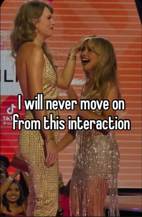 and all you lucky people get to see them together in latin america/europe🫶🫶🫶🫶 (not mine!!) #taylorswift #tstheerastour Taylor Swift Jokes, Miss Americana, Taylor Swift Fan Club, Swift Facts, Talk To Strangers, Taylor Swift Facts, Taylor Swift Cute, Estilo Taylor Swift, Taylor Swift Funny