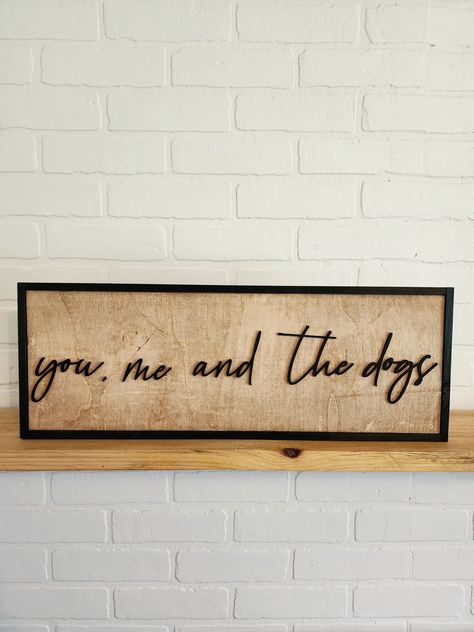 Dog Picture Frames, Family Home Decor, Dog Wall Decor, Dog Home Decor, Dog Rooms, Room Paint Colors, Family Decor, Dog Decor, Dog Signs