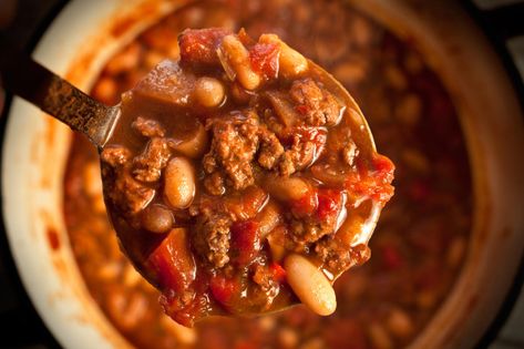 Turkey Chili Recipe - Chowhound Spicy Turkey Chili Recipe, Spicy Turkey Chili, Turkey Chili Recipe Easy, Easy Turkey Chili, Spicy Turkey, Turkey Chili Recipe, Chili Recipe Turkey, Easy Turkey, Beef Chili