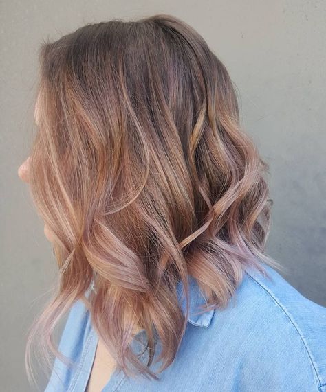 Rose Gold Peek A Boo Hair, Subtle Rose Gold Balayage Brunette, Subtle Rose Gold Hair, Textured Angled Bob, Rose Gold Balayage Brunettes, Rose Balayage, Copper Bob, Balayage Hair Rose, Long Bob Balayage