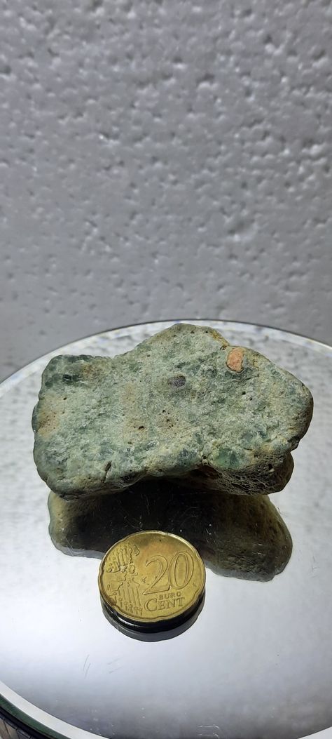 Ungrouped green meteorite from mercury planet find in Libya 2019 for sale Meteor Rocks, Meteorite For Sale, Mercury Planet, Libya, Planets, For Sale, Green, Quick Saves