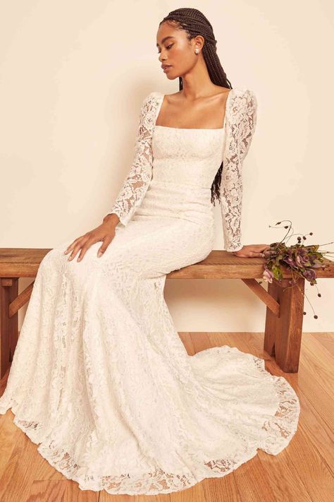 White Dress With Long Sleeves, White Lace Wedding Dress, Affordable Wedding Dresses, Reformation Dress, Formal Dresses For Weddings, Dress With Long Sleeves, Long Sleeve Wedding, Mermaid Evening Dresses, Winter Wedding Dress