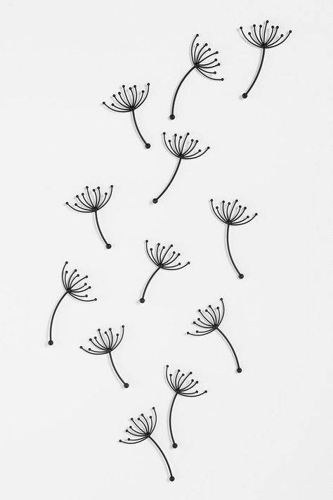 Dandelion Drawing, Tattoo Zeichnungen, Simple Wall Decor, Pola Sulam, Easy Doodle Art, Trendy Flowers, Doodle Art Designs, Flower Doodles, Sketches Easy