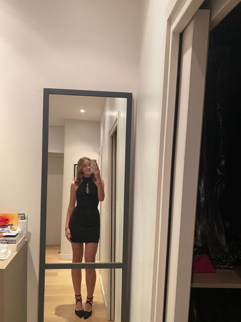 #aesthetic #fit #dress #night #party #girl #ootn #blond #tallgirl Tall Blonde Girl, Tall Girl Aesthetic, Aesthetic Fit, Fake Account, Girls Black Dress, Dress Night, Dress Aesthetic, Party Girl, Night Party