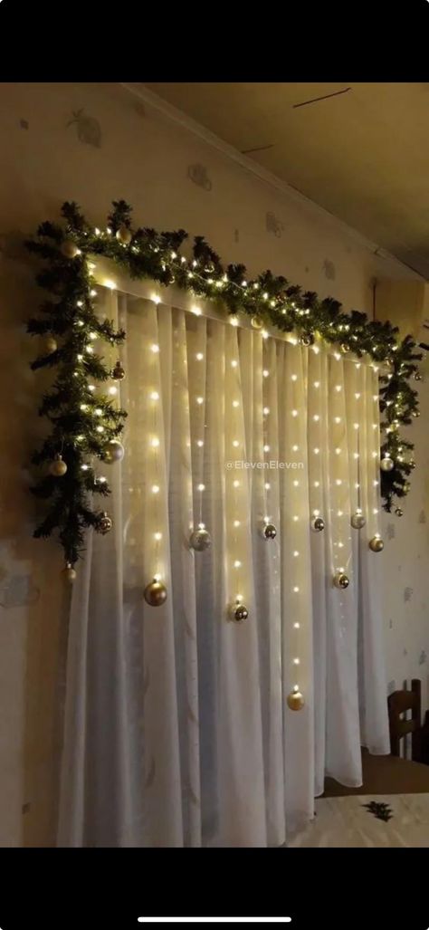 Hallway Christmas Ideas, Hallway Holiday Decor, Conference Room Christmas Decorations, Indoor Christmas Decorations Hallway, Wall Tree Christmas Diy, Christmas Classroom Aesthetic, Hallway Christmas Lights Ceiling, Christmas Corridor Decorations, Office Christmas Party Table Decor