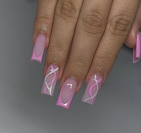 Russian French Tip Nails, Pretty Nail Inspo Square, Nail Art For Short Nails, Art For Short Nails, Nail Art Easy, Nail Art Inspo, Acrylic Toe Nails, Nail Art Tips, Punk Nails