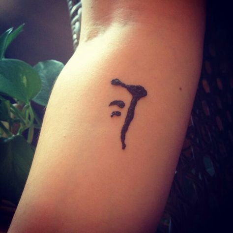 Mark Of Cain Tattoo, Spn Tattoo, Cain Tattoo, Supernatural Tattoo Ideas, Supernatural Mark Of Cain, Supernatural Tattoos, Fandom Tattoos, Mark Of Cain, Supernatural Tattoo