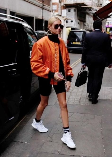 b29eed44276144e4e8103a661f9a78b7desc52856912ri Cycling Shorts Outfit Street Style, Balenciaga Fits, Balenciaga Outfits, Cycling Shorts Outfit, Estilo Hailey Baldwin, Outfit Street Style, Hailey Baldwin Style, Biker Shorts Outfit, Fashion Moodboard