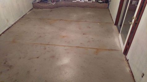 Easiest way to remove linoleum glue from concrete? Remodeling Bedroom, Cleaning Concrete Floors, How To Remove Adhesive, Clean Burnt Pots, Concrete Grinder, Ugly Kitchen, Clean Concrete, Adhesive Remover, How To Remove Glue