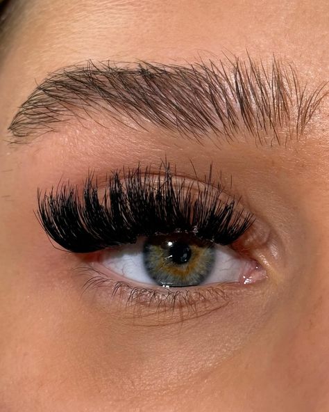 Save your time 🕰️ by applying these lashes under 30 seconds😱as they come in three clusters which means faster application. So you can go do that 🛍️shopping, school run or run errands. Style astral are a Russian lash, made with human hair giving you a realistic lash appearance in seconds. Home Lash Extensions, At Home Lash Extensions, Russian Lashes, 30 Seconds, Lash Extensions, Save Yourself, Human Hair, Lashes, How To Apply