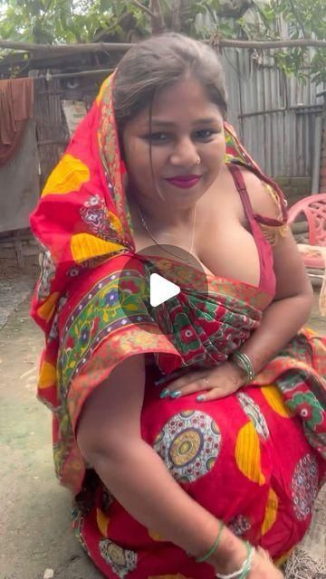 Instagram Reels | Beautiful Smile Women Photography, Indian Natural Beauty Videos, Hot Sarees, Different Body Sizes, Instagram Reels Video, Indian Videos, Latest Workout, Insta Reels, Pooja Sharma