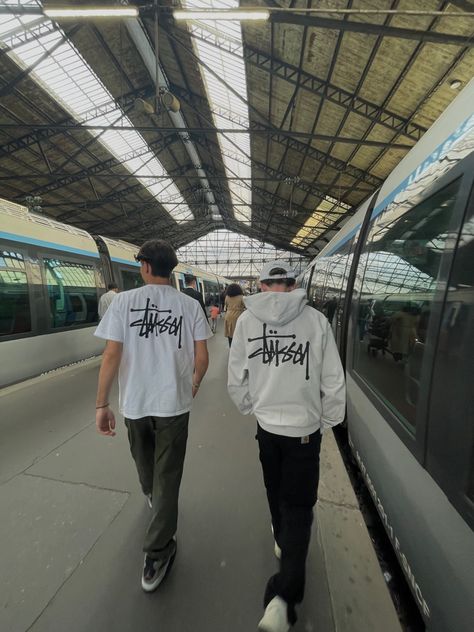 Stussy Style Men, Stussy Outfit Men Street Styles, Stussy Mens Outfit, Stussy Fits Men, Good Style Boys, Stussy Hoodie Men, Boys Autumn Outfits, Stussy Outfit Men, White Boy Aesthetic