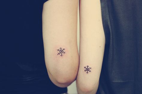 . Snowflake Tattoos, Alaska Tattoo, Tattoo Room, Snow Flake Tattoo, Back Of Arm Tattoo, Gamer Tattoos, Russian Tattoo, Friendship Tattoos, Small Wrist Tattoos