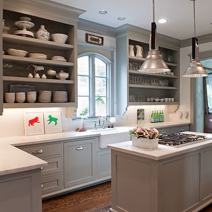 Gray Cabinet Paint Colors - Transitional - kitchen - Benjamin Moore Gettysburg Gray - Fitzgerald Construction Light Grey Kitchen Cabinets, Light Grey Kitchens, Серая Кухня, Kabinet Dapur, Beautiful Kitchen Designs, Casa Country, Gray Cabinets, Farmhouse Kitchen Cabinets, Interior Vintage