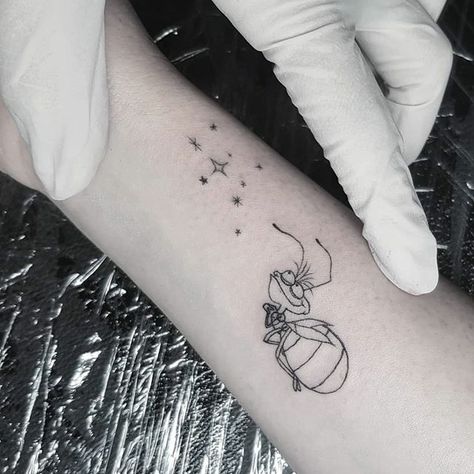 Princess And The Frog Tattoo, Frog Tattoo Ideas, Tattoo Ideas Matching, Disney Sleeve Tattoos, Tattoos Creative, Frog Tattoo, Mommy Tattoos, Frog Tattoos, Tattoos For Black Skin