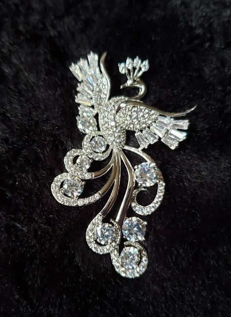 Flaring Phoenix Brooch Pin Italy Jewelry, Rhinestone Designs Pattern, Rhinestone Designs, 40th Birthday, Disney Trips, Brooch Pin, Handmade Jewelry, Pattern, Beauty