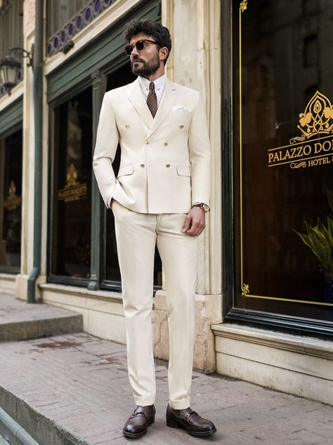 New In: 2-Piece Suits Tuxedo Groom, Men's Tuxedo, Suits Men Business, Suit White, Off White Mens, White Suit, Classic Suit, Wedding Suit, Peak Lapel