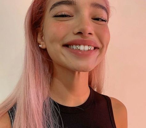 Pasabist Pink Hair, Sabrina Zada, Once Upon A Broken, Desired Face, Van Doren, Dye My Hair, Hair Inspo Color, Dream Hair, Aesthetic Hair