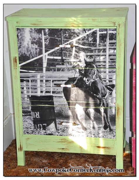 Cowgirl dresser what-not-to-do-torial. tutorial. DIY Decoupage Dresser, Western Christmas Decorations, Cowboy Room, Photo Transfer To Wood, Furniture Redos, Diy Chalk, Decoupage Ideas, Diy Chalk Paint, Decoupage Furniture