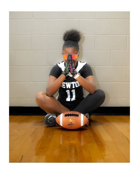 Newton Flag Football picture day🏈💙 #newton #newtonhighschool #football #flagfootball Media Day Poses Football, Flag Football Media Day Poses, Flag Football Photoshoot Ideas, Flag Football Pictures, Taking Football Pictures, Flag Football Team Pictures, Football Media Day Poses, Football Media Day, Media Day Poses