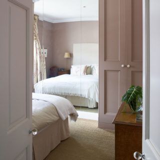 Dead Salmon Farrow And Ball, Salmon Bedroom, Dead Salmon, Wardrobe Painted, Bright Bedrooms, Pastel Interiors, Calm Bedroom, Bedroom Colour, Loft Conversions