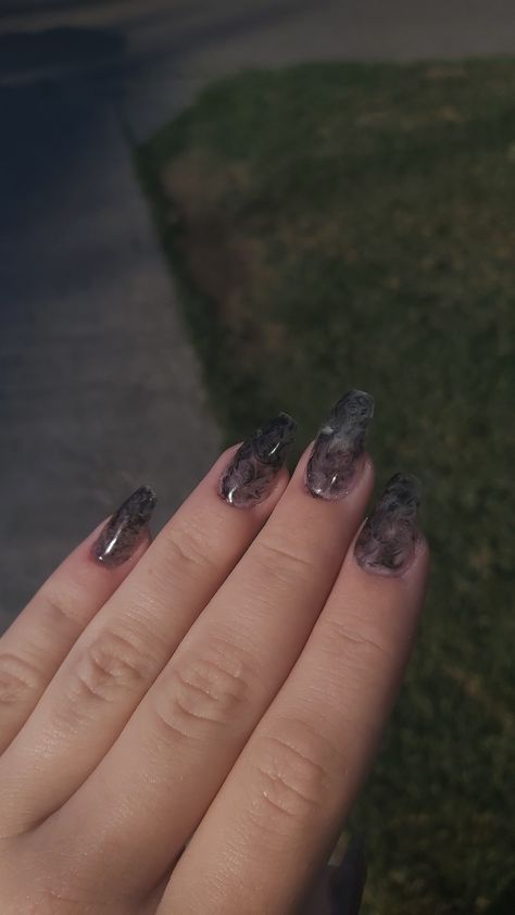 Clear Black Nail Designs, Clear Smokey Acrylic Nails, Smokey Clear Black Nails, Smokey Gray Nails, Black And Gray Marble Nails, Smokey Grey Nails, Black Jelly Nails Acrylic, Black Smokey Nails, Clear Black Nails