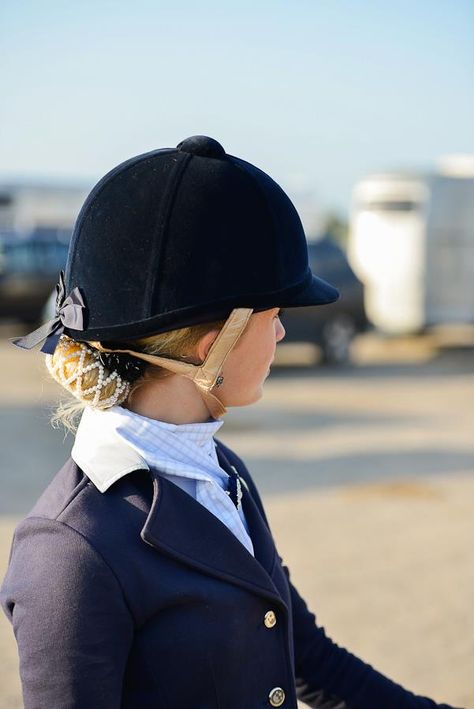 Horse Riding Hairstyles Helmet Hair, Riding Hairstyles, Equestrian Hairstyles, Dressage Outfit, Club Aesthetics, Dressage Fashion, Saddle Club, Equestrian Outfit, Riding Outfits