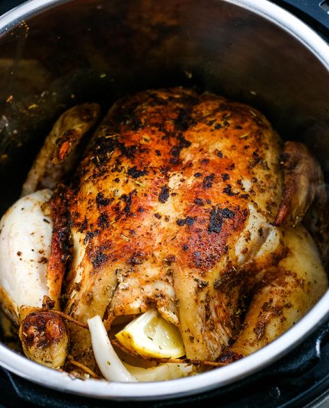 Learn how to cook a Ninja Foodi Whole Chicken. This is a great way to make a rotisserie-style chicken in the Ninja Foodi in just an hour! Chicken In Instant Pot, Chicken In An Instant Pot, Cook A Whole Chicken, Frozen Chicken Recipes, Pot Image, Cooking Whole Chicken, Whole Chicken Recipes, Whole Roasted Chicken, Healthy Instant Pot Recipes