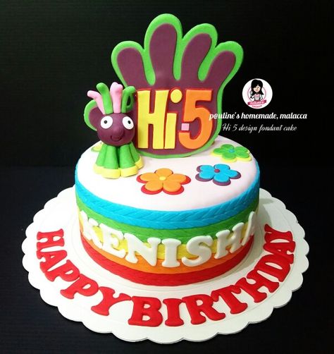 Hi 5 design fondant cake Hi Five Birthday Cake, Five Birthday Cake, Hi Five Birthday, 5th Birthday Boys, Layered Cakes, Cake Boy, Mermaid Birthday Party Decorations, Cake 5, Hi Five