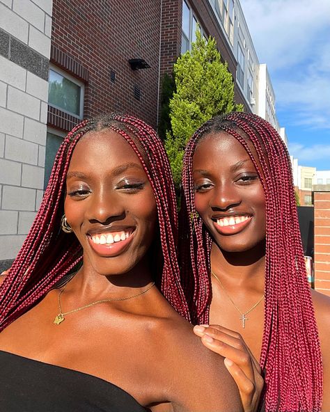 Burgundy Braids On Dark Skin, Braids Dark Skin, Burgundy Braids, Burgundy Box Braids, 2024 Hairstyles, Braids Styles, Black Femininity, Acrylic Nails Coffin Short, Nails Coffin