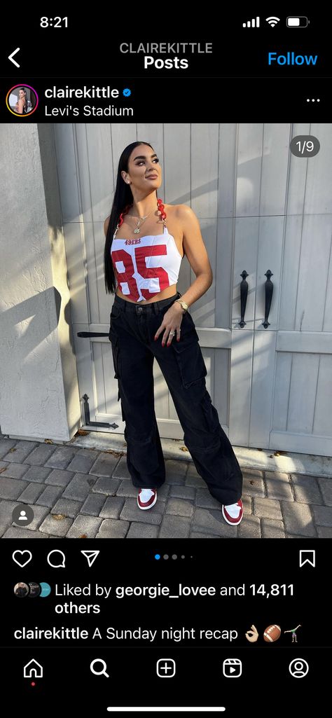 Nfl Fashion, 49ers Outfit, Levi Stadium, Female Outfits, Fashion Capsule, Gameday Outfit, San Francisco 49ers, Fresh Air, Sport Outfits