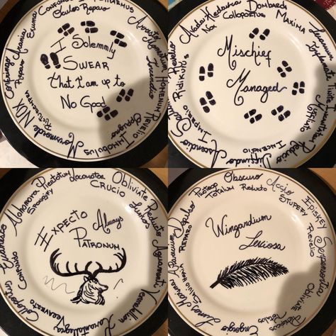 The dinner plates The Dinner, Dinner Plates, Decorative Plates, Harry Potter, Tableware, Home Decor, Home Décor