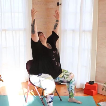 Seated sun salutations Seated Sun Salutation, Body Positive Yoga, Yoga Sun Salutation, Half Sun, Sun Salutations, Chair Yoga, Sun Salutation, Body Positive, A Chair