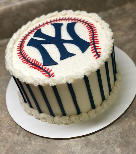 New York Yankees Cake, Yankee Cake, Cakes For Boys, 9th Birthday, Buttercream Cake, New York Yankees, Cake Designs, Butter Cream, First Birthdays