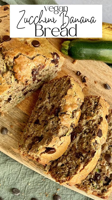 Vegan Zucchini Banana Bread Banana Bread No Sugar, Vegan Picnic Food, Zucchini Banana Bread Recipes, Chocolate Pumpkin Bread, Vegan Zucchini Bread, Vegan Brunch Recipes, Zucchini Banana, Zucchini Banana Bread, Vegan Summer Recipes