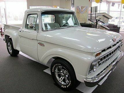 1965 Ford F100, Chevy Trucks Older, Chevy Classic, Vintage Pickup Trucks, Old Ford Trucks, Classic Ford Trucks, Old Pickup, Old Pickup Trucks, Jeep Pickup