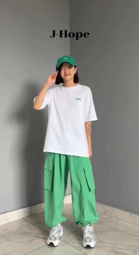 #Hobi #JHope #Hoseok #BTS #Fashion #Trendy #Itgirl #Chill J-hope Style, J-hope Outfit, Hope Fashion, Bts Fashion, Everyday Fashion Outfits, Photography Poses For Men, J Hope, Poses For Men, Everyday Fashion