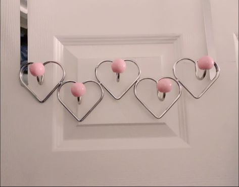 Pink Heart Chair, Heart Themed Bedroom, Heart Shaped Furniture, Heart Themed Room, Heart Shelves, Heart Room Decor, Hanger Aesthetic, Cute Hangers, Heart Furniture