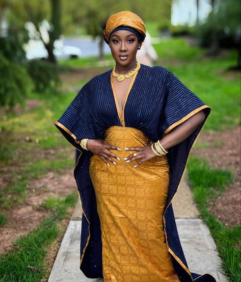 Fulani Attire, Eid Outfits African, Hijab Fashion Summer, African Wedding Attire, African Dresses Modern, African Inspired Clothing, Wedding Outfit Men, African Models, Baby Dress Patterns