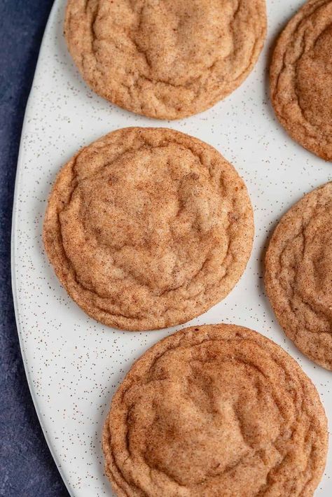 These Vegan Snickerdoodles taste exactly like traditional snickerdoodles. They're thick, pillowy, and perfectly chewy in the center - everything a classic snickerdoodle should be! All you need is 10 simple ingredients. #vegan #snickerdoodles #sweetsimplevegan #cookies #recipe Vegan Snickerdoodle Cookies, Vegan Snickerdoodles, Vegan Sugar Cookies, Pumpkin Snickerdoodles, Diet Cookies, Snickerdoodle Recipe, Snickerdoodle Cookies, Vegan Sugar, Silicone Baking Mat