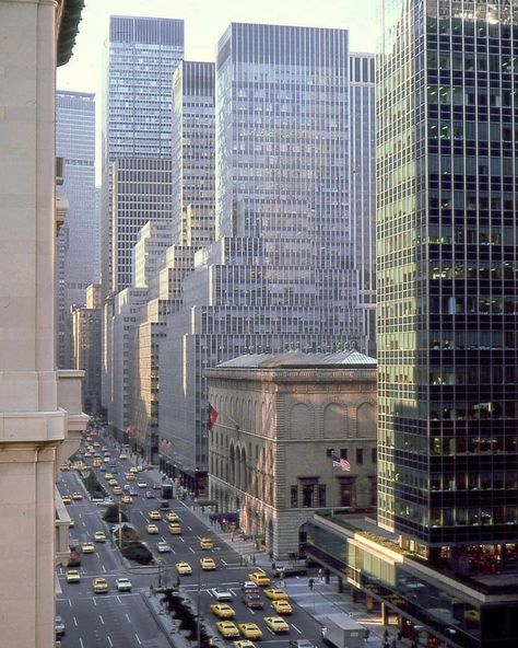 “Darling I love you, but give me Park Avenue.” #zsazsagabor Photo of Park Avenue as it was in 1974 by @Henry Petermann #anajustastoryteller #mysecretnyc #newyorkstateofmind #parkavenue #storytelling Park Avenue Nyc, Zsa Zsa Gabor, Vintage Nyc, Penn Station, I Love Nyc, As It Was, Park Avenue, City Streets, Old Skool