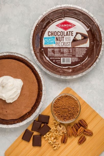 Dark Chocolate Truffle Pie on DiamondNuts.com #DiamondNuts Chocolate Nut Pie Crust Recipes, Chocolate Nut Pie, Nut Pie Crust, Chocolate Truffle Pie, Truffle Pie, Nut Pie, Homemade Pies, Fish Snacks, Dark Chocolate Truffles