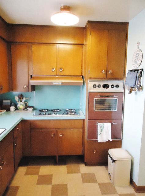 1958 Kitchen, Semi Custom Cabinets, 1950s Kitchen, Retro Renovation, Dining Nook, Retro Home Decor, Retro Home, Custom Cabinets, Retro Kitchen