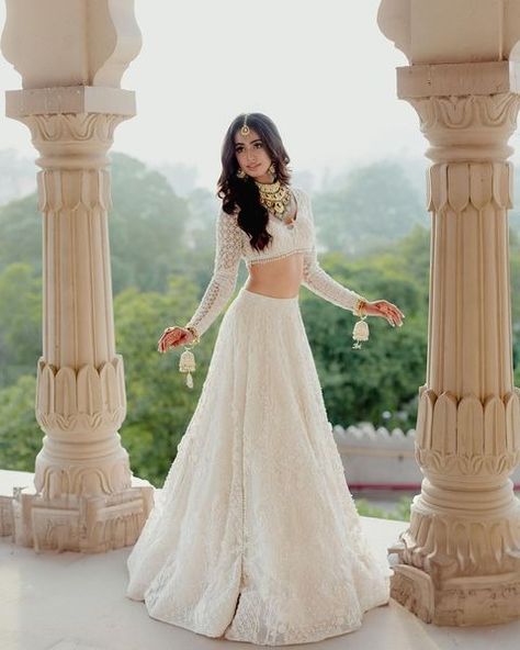 All posts • Instagram White Bridal Lehenga, Punjabi Dress Design, Falguni Shane Peacock, White Lehenga, Indian Outfits Lehenga, Indian Fashion Trends, Visual Narrative, Bridal Applique, Bridal Store