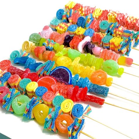 Sour Straws, Gummy Candy Kabobs, Jelly Fruit, Candy Kabobs, Fruit Watermelon, Candy Land Birthday Party, Candy Bouquet Diy, Candy Bar Party, Diy Food Gifts