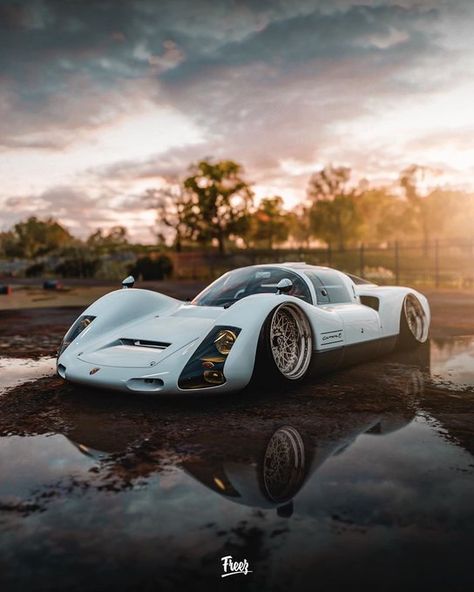 Porsche 904, Stance Cars, Custom Bobber, Classic Sports Cars, Porsche Cars, Citroen Ds, Car Culture, 206 Peugeot, Peugeot 205