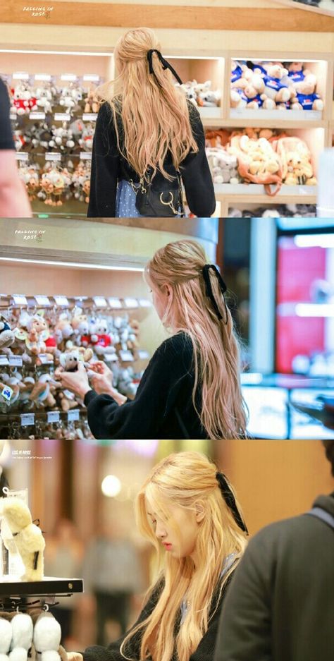 Rose Blackpink Hair, Rory Hairstyles, Rosé Blackpink Hairstyle, Blackpink Rosé Hairstyles, Rosé Hair, Pop Hair, Hollywood Hair, All Hairstyles, Rose Blackpink