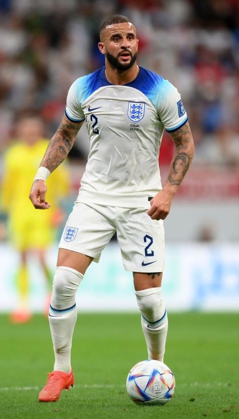 Kyle Walker England, Manchester City Wallpaper, Kyle Walker, Football Stars, Messi Photos, England Football Team, Football Legends, Ash Wednesday, Soccer Guys