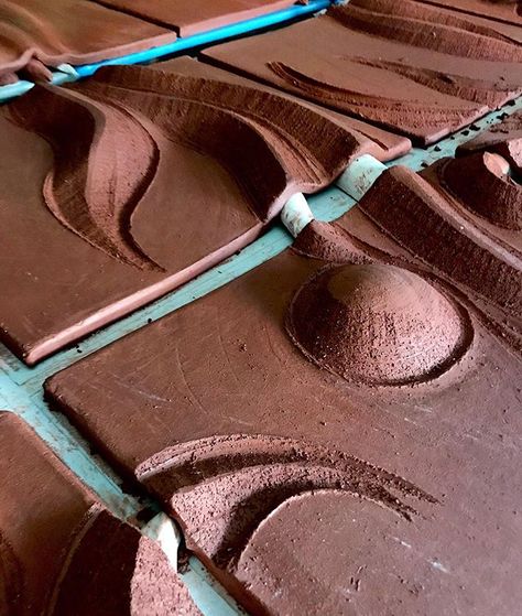 Chocolate Clay, Ceramic Wall Art Tiles, Ceramic Tile Art, Ceramic Wall Decor, Air Dry Clay Projects, Ceramic Artwork, Clay Texture, Private Home, Ceramic Wall Art