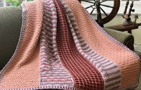 Welcome to the 5-Panel Blanket Crochet Along! - Plymouth Yarn Magazine | Your One Stop Yarn Blog Crochet A Blanket, Start Crocheting, Afghans Crochet, Chunky Crochet Blanket, Free Pattern Download, Crochet Stitches Diagram, Crochet Throw Blanket, Different Stitches, Crochet Goodies